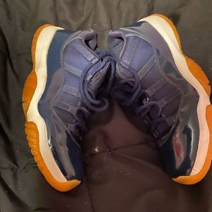 Air Jordan 11 Retro Low GS 'Navy
Gum'